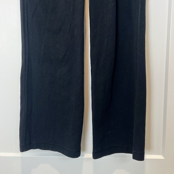 Old Navy Active Go Dry Black flare Leg Women's Pants size small. - Picture 4 of 8